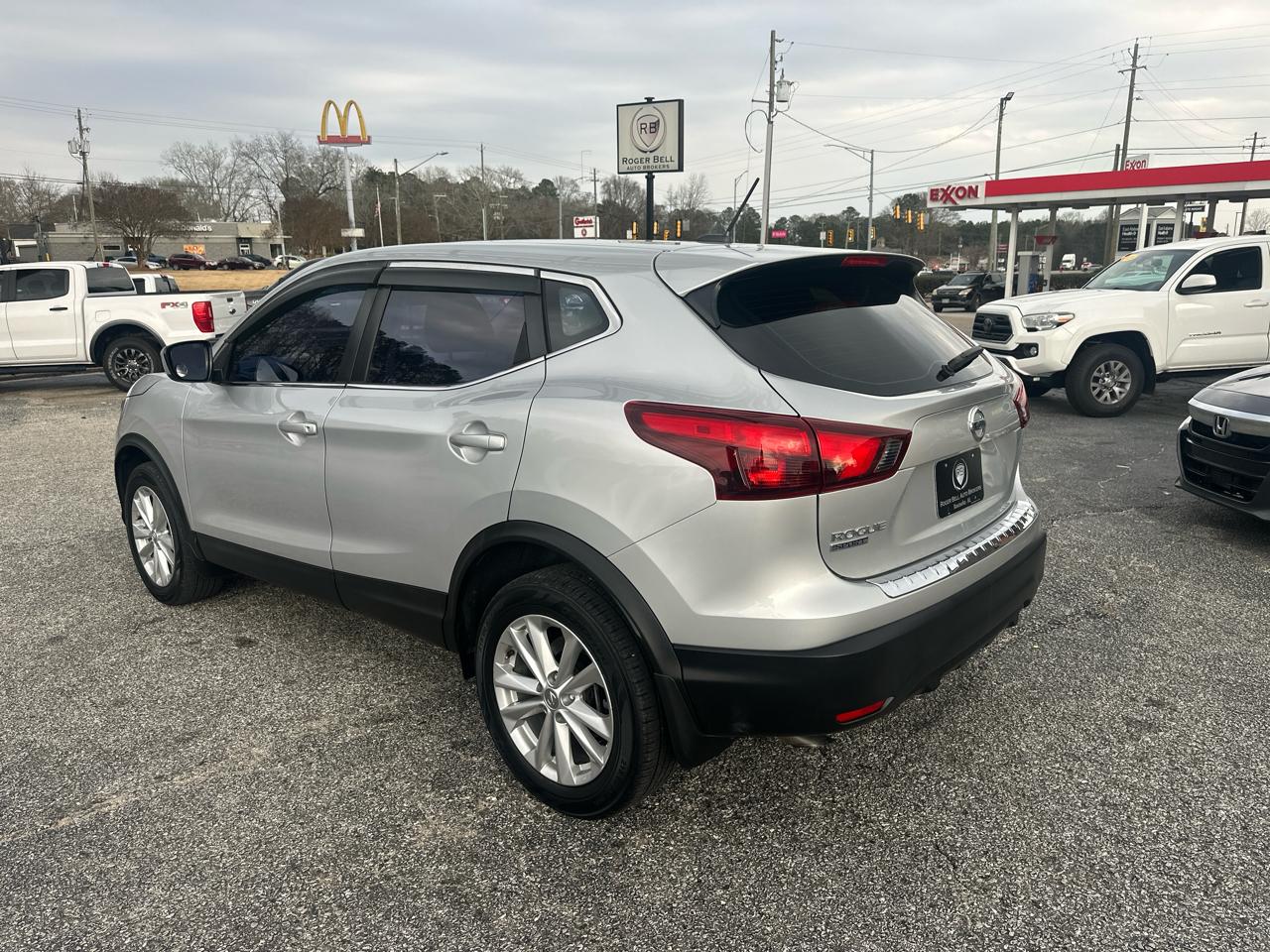 Nissan Rogue Sport FWD S 2018