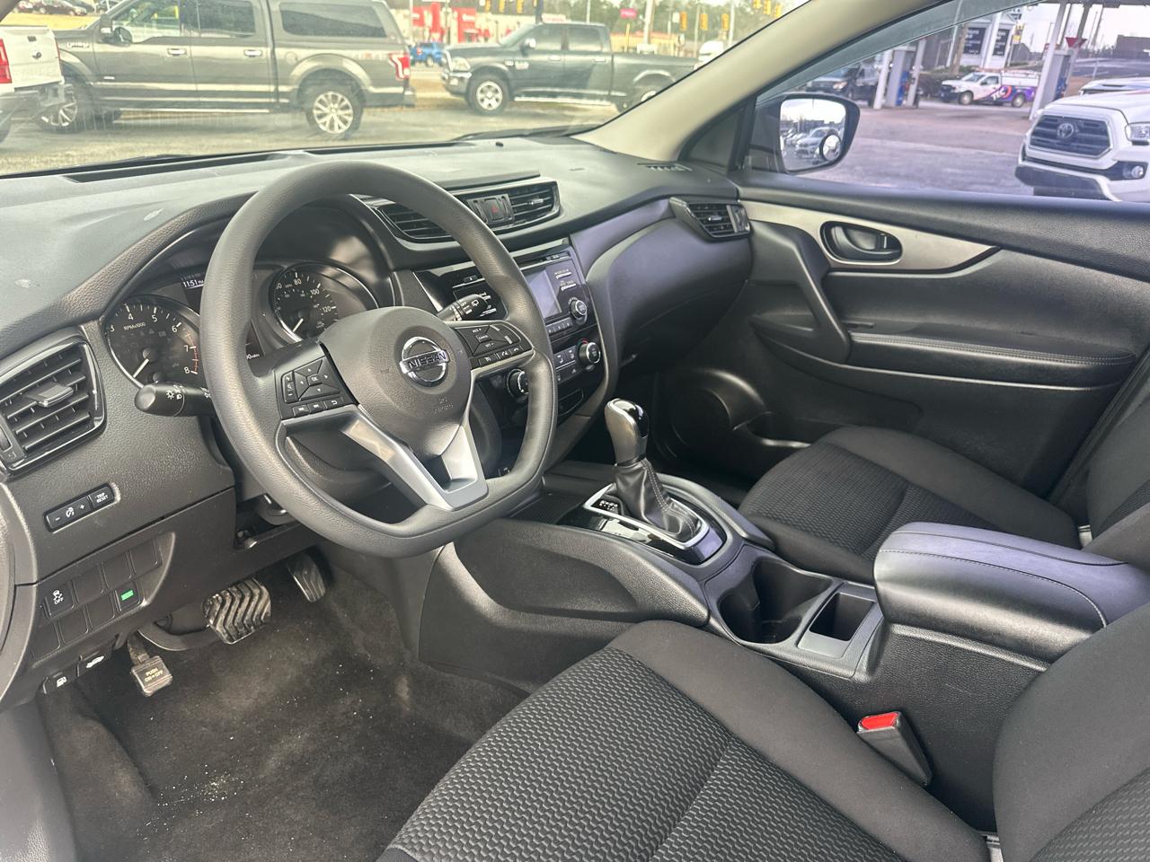 Nissan Rogue Sport FWD S 2018