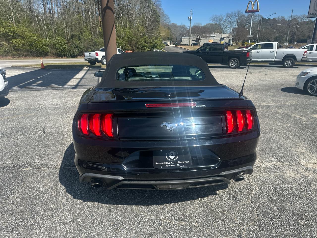 Ford Mustang EcoBoost Convertible 2020
