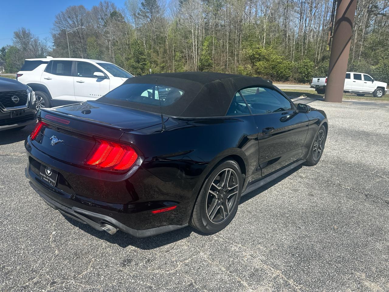 Ford Mustang EcoBoost Convertible 2020