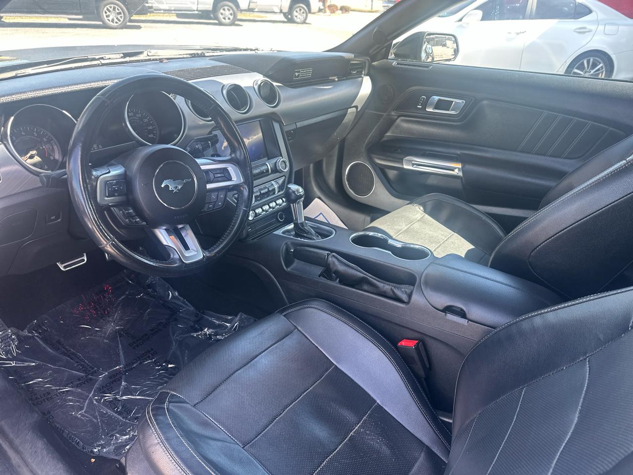 Ford Mustang EcoBoost Convertible 2020