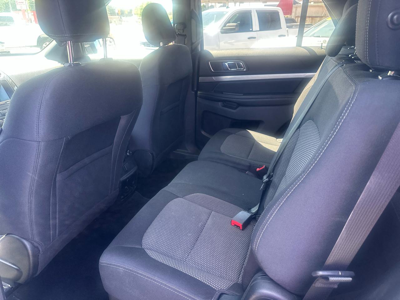 Ford Explorer XLT FWD 2018