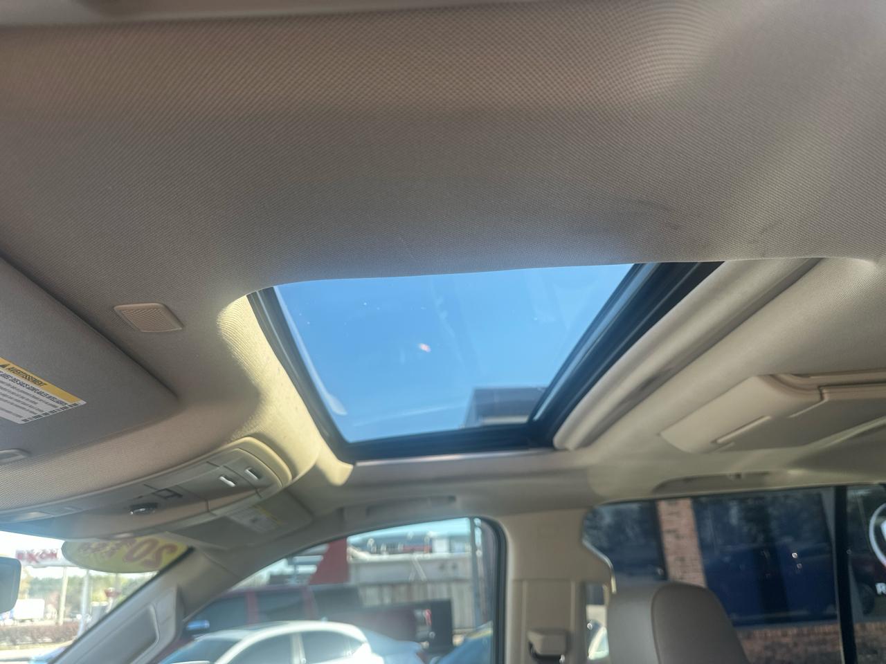 GMC Yukon XL 2WD 4dr SLT 2018