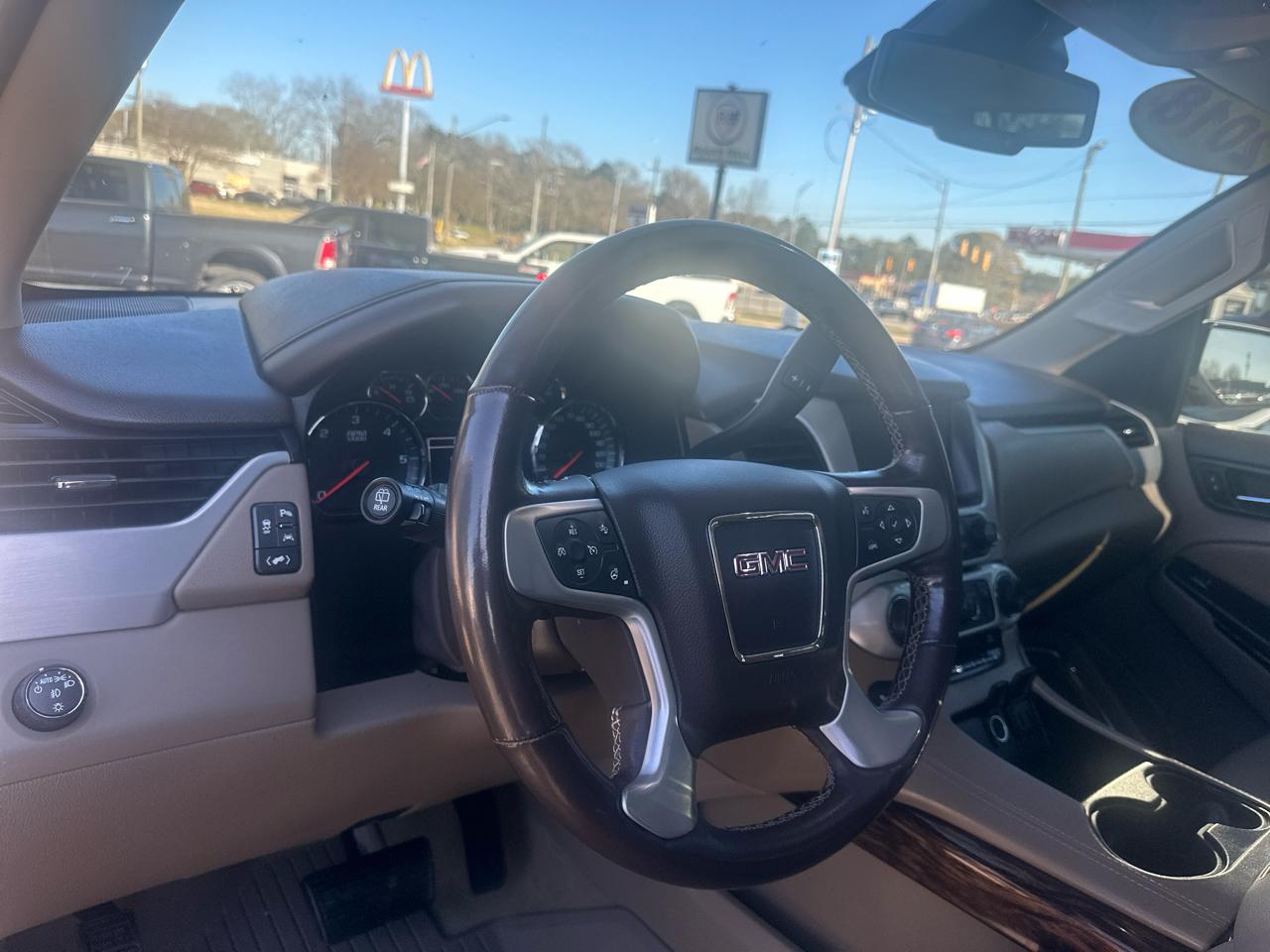 GMC Yukon XL 2WD 4dr SLT 2018