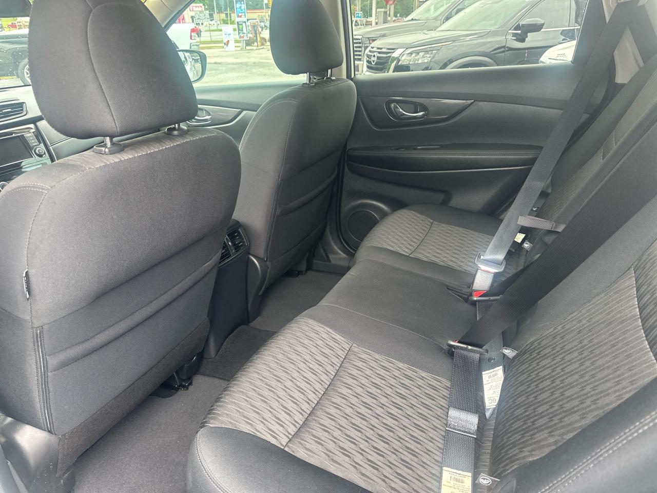 Nissan Rogue FWD SV 2018