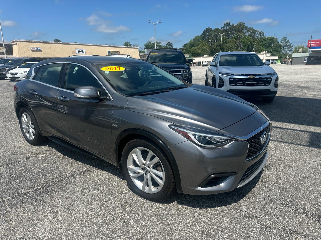 Infiniti QX30 FWD *Ltd Avail* 2017