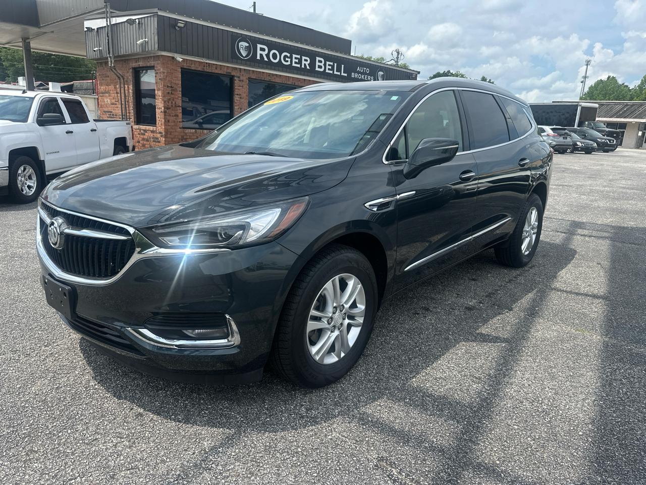 Buick Enclave FWD 4dr Essence 2019