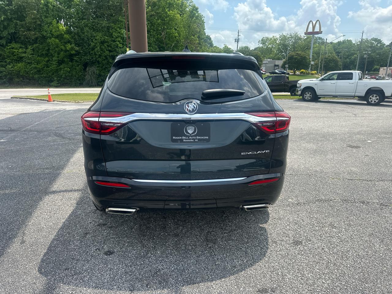 Buick Enclave FWD 4dr Essence 2019