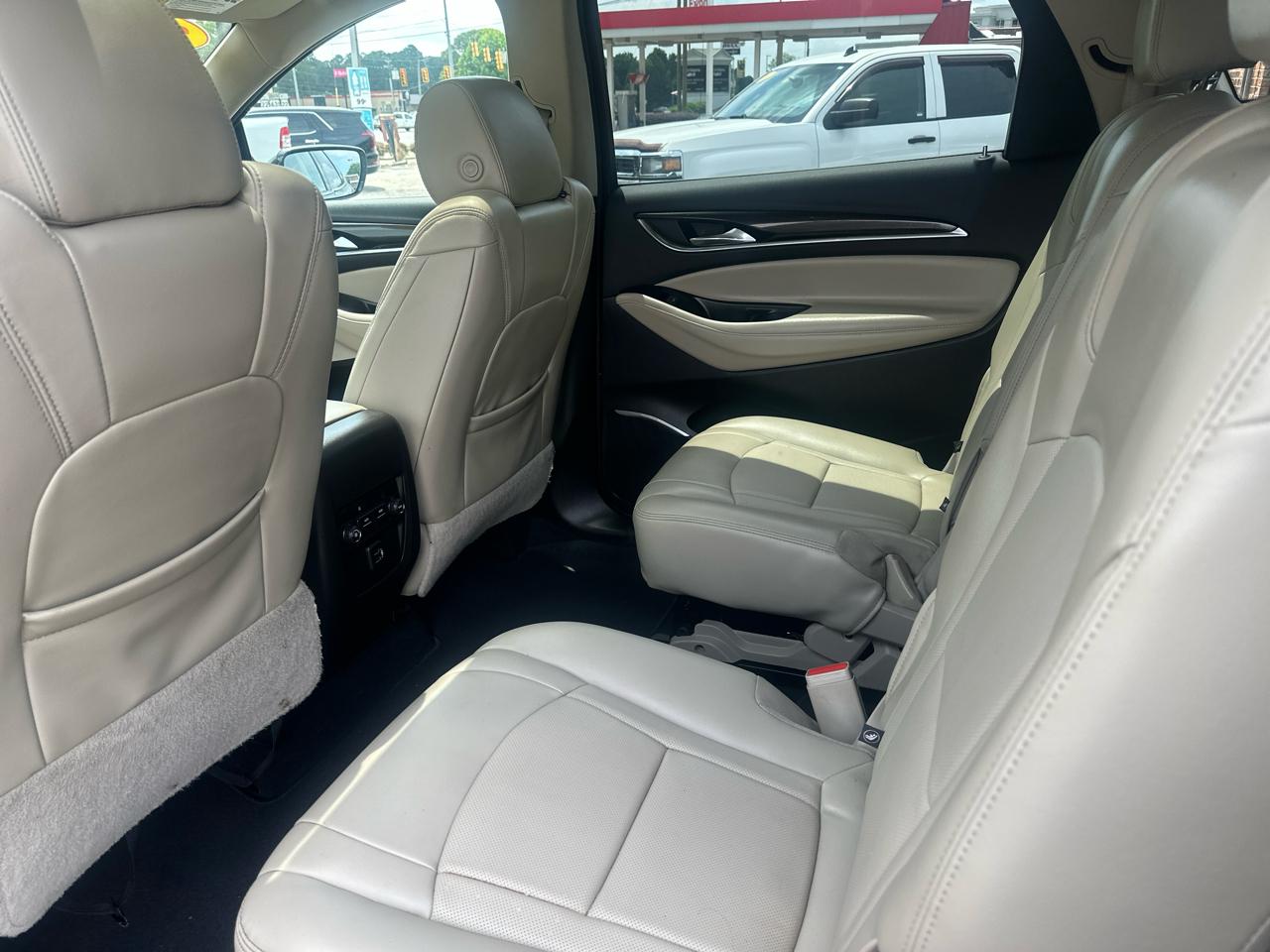 Buick Enclave FWD 4dr Essence 2019