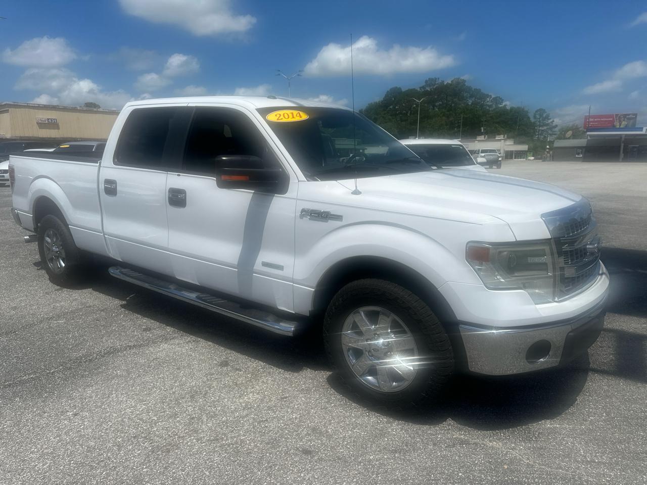 Ford F-150 2WD SuperCrew 145" XLT 2014