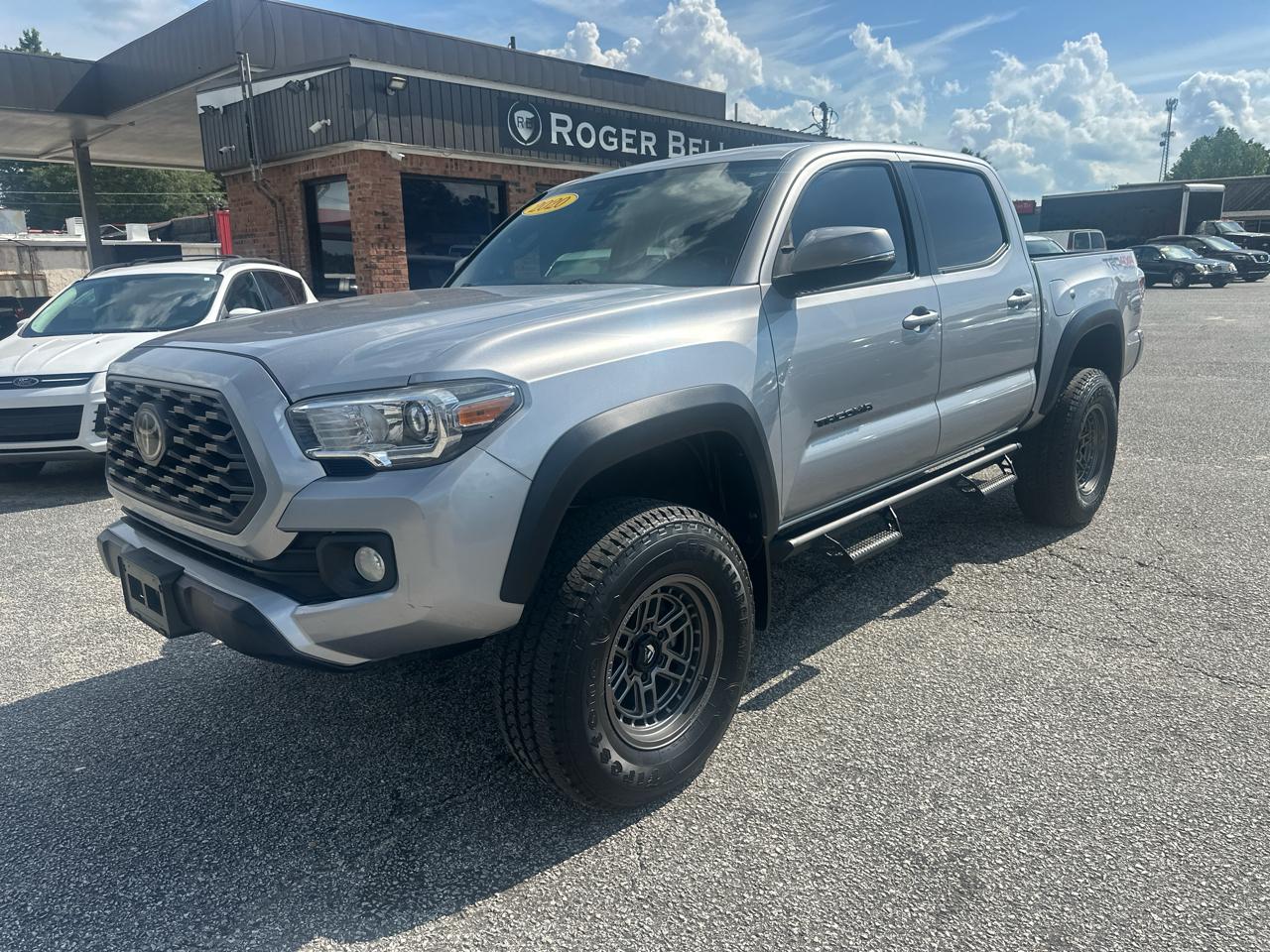 Toyota Tacoma 4WD TRD Off Road Double Cab 5' Bed V6 MT (Natl) 2020