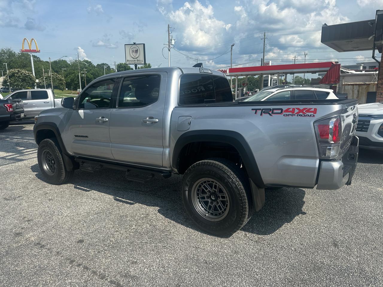 Toyota Tacoma 4WD TRD Off Road Double Cab 5' Bed V6 MT (Natl) 2020