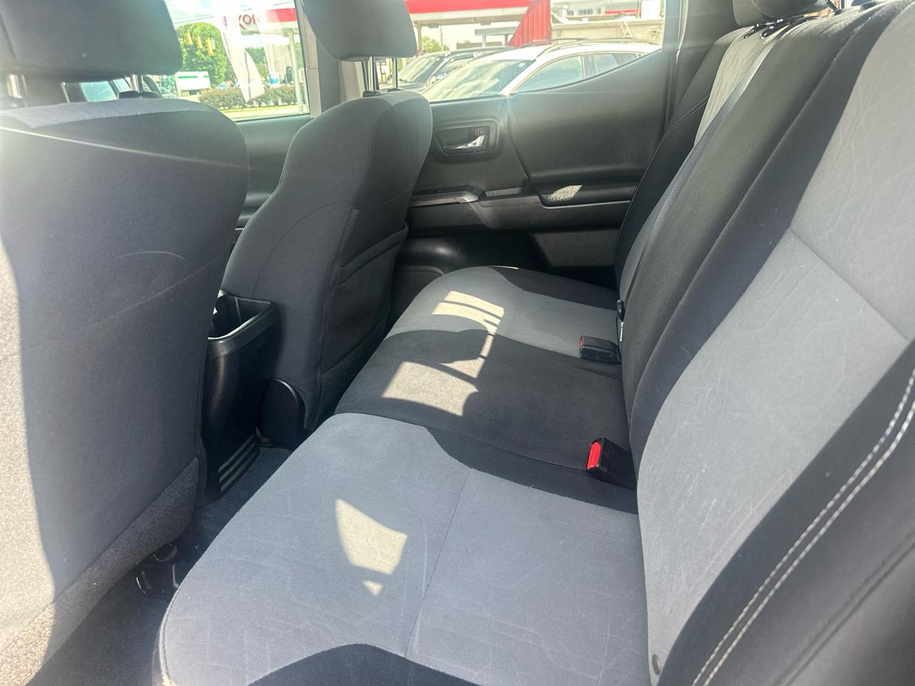 Toyota Tacoma 4WD TRD Off Road Double Cab 5' Bed V6 MT (Natl) 2020