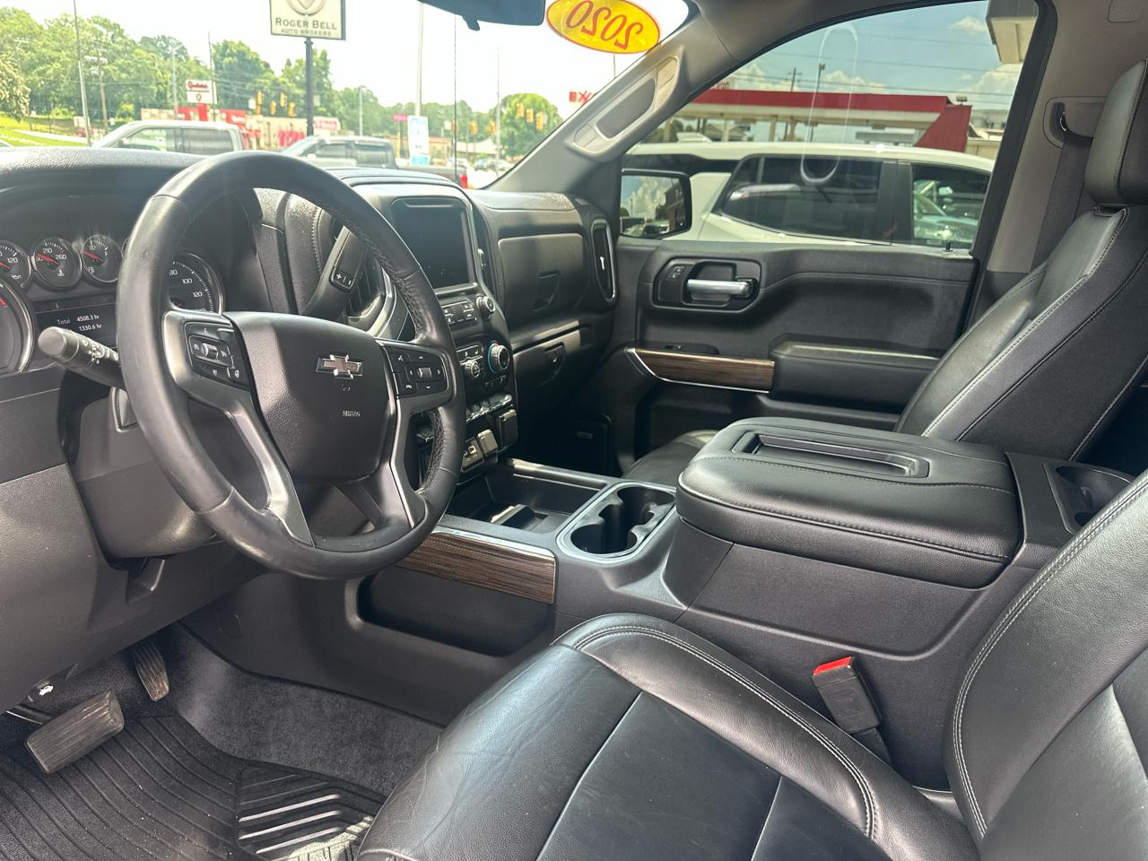 Chevrolet Silverado 1500 4WD Crew Cab 147" RST 2020
