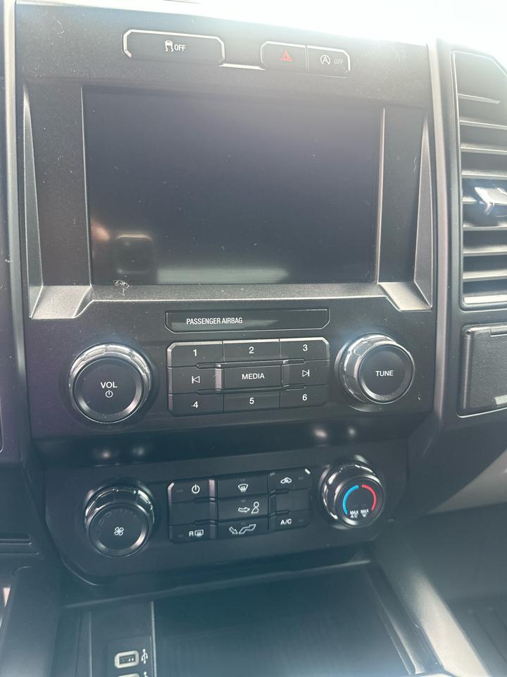 Ford F-150 XL 2WD SuperCrew 5.5' Box 2020