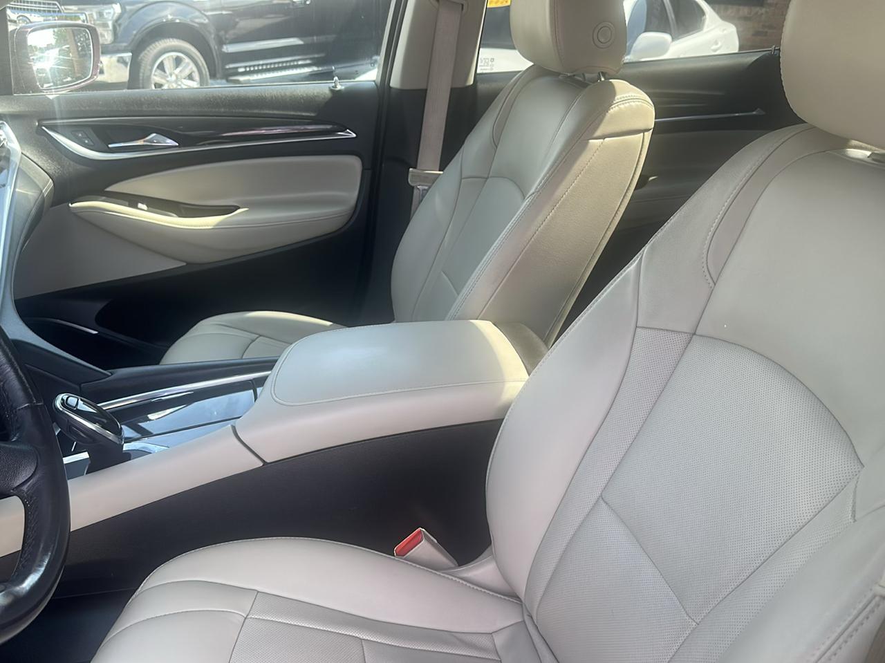 Buick Enclave FWD 4dr Essence 2019