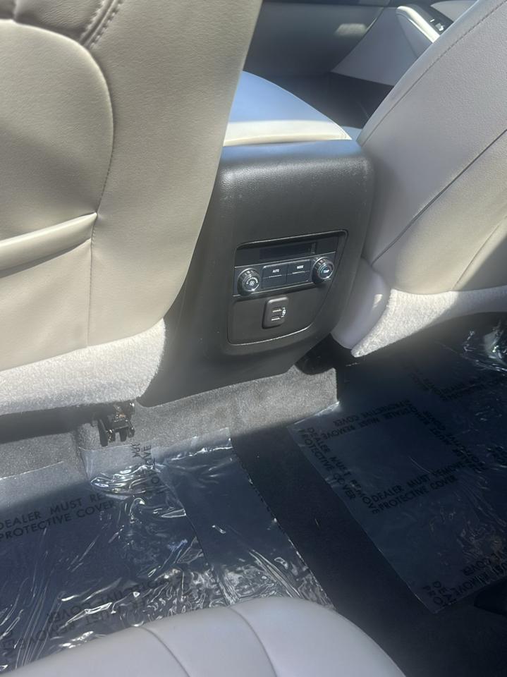 Buick Enclave FWD 4dr Essence 2019