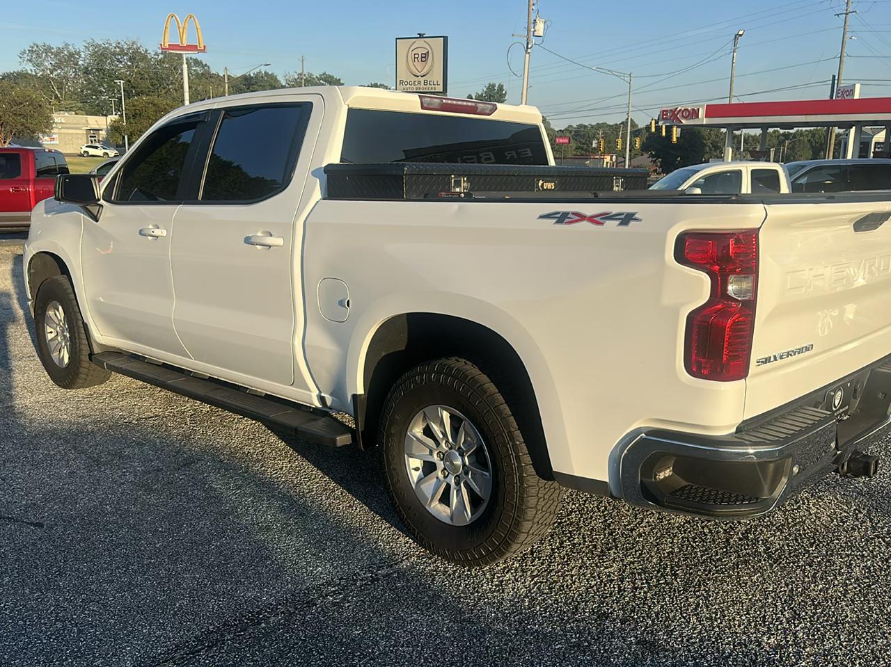 Chevrolet Silverado 1500 LTD 4WD Crew Cab 147" LT w/1LT 2022