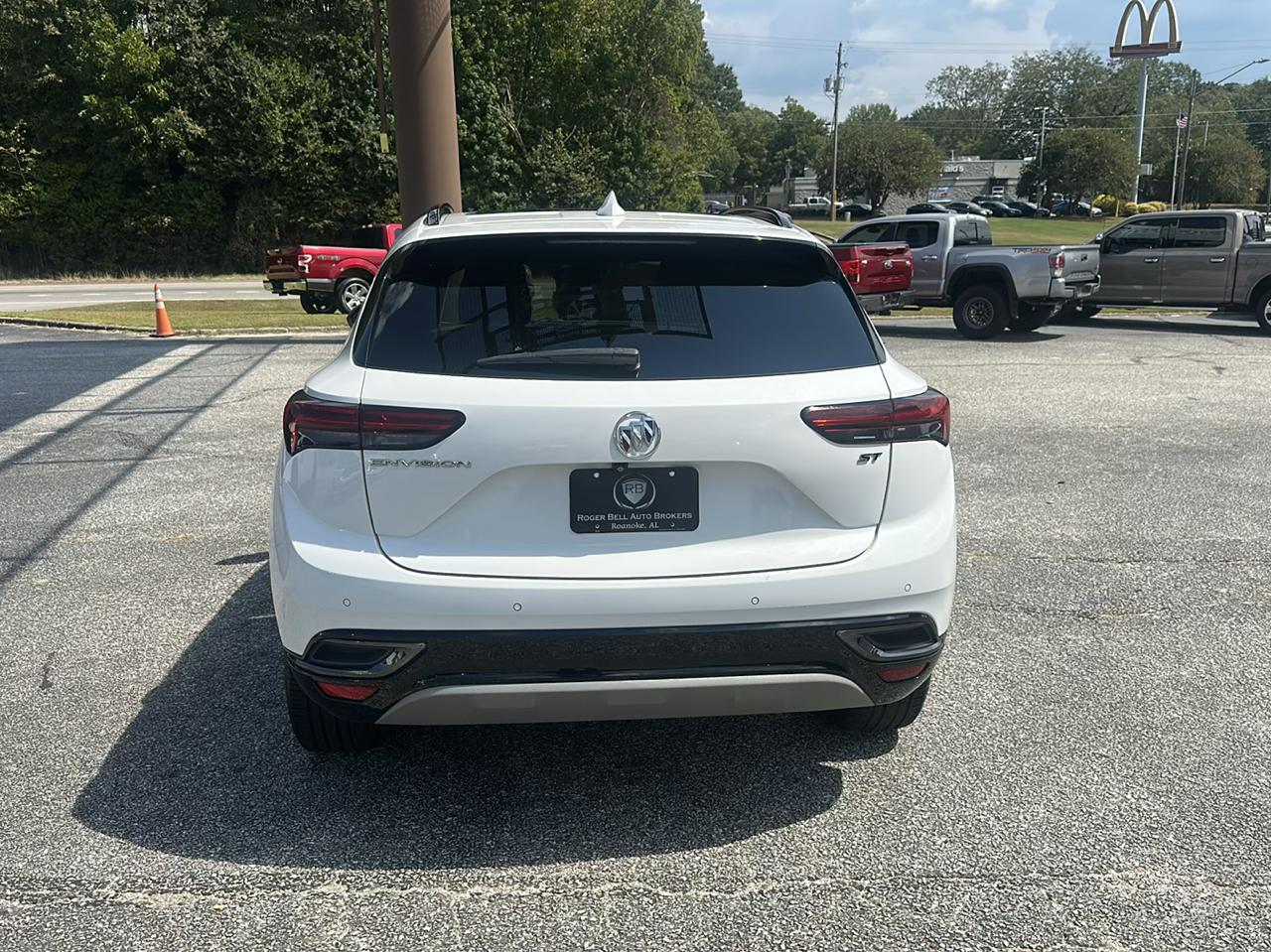 Buick Envision FWD 4dr Essence 2022