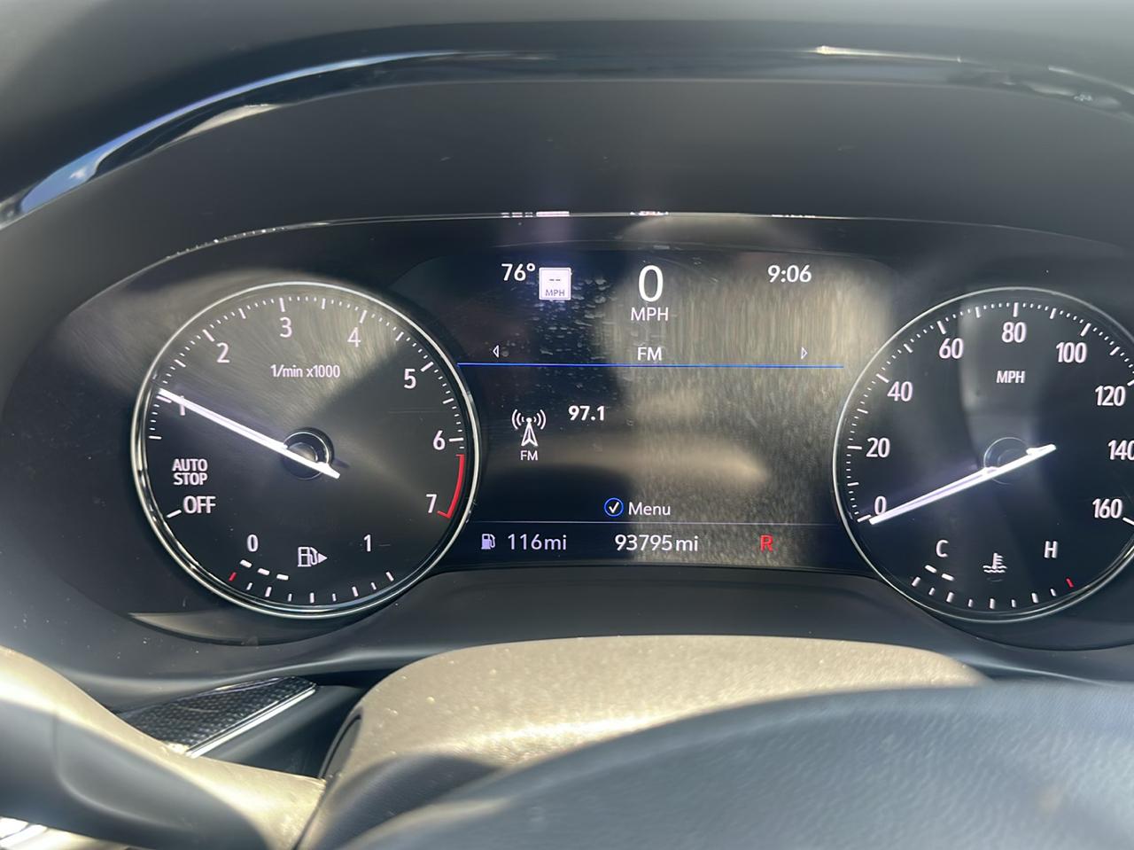 Buick Envision FWD 4dr Essence 2022