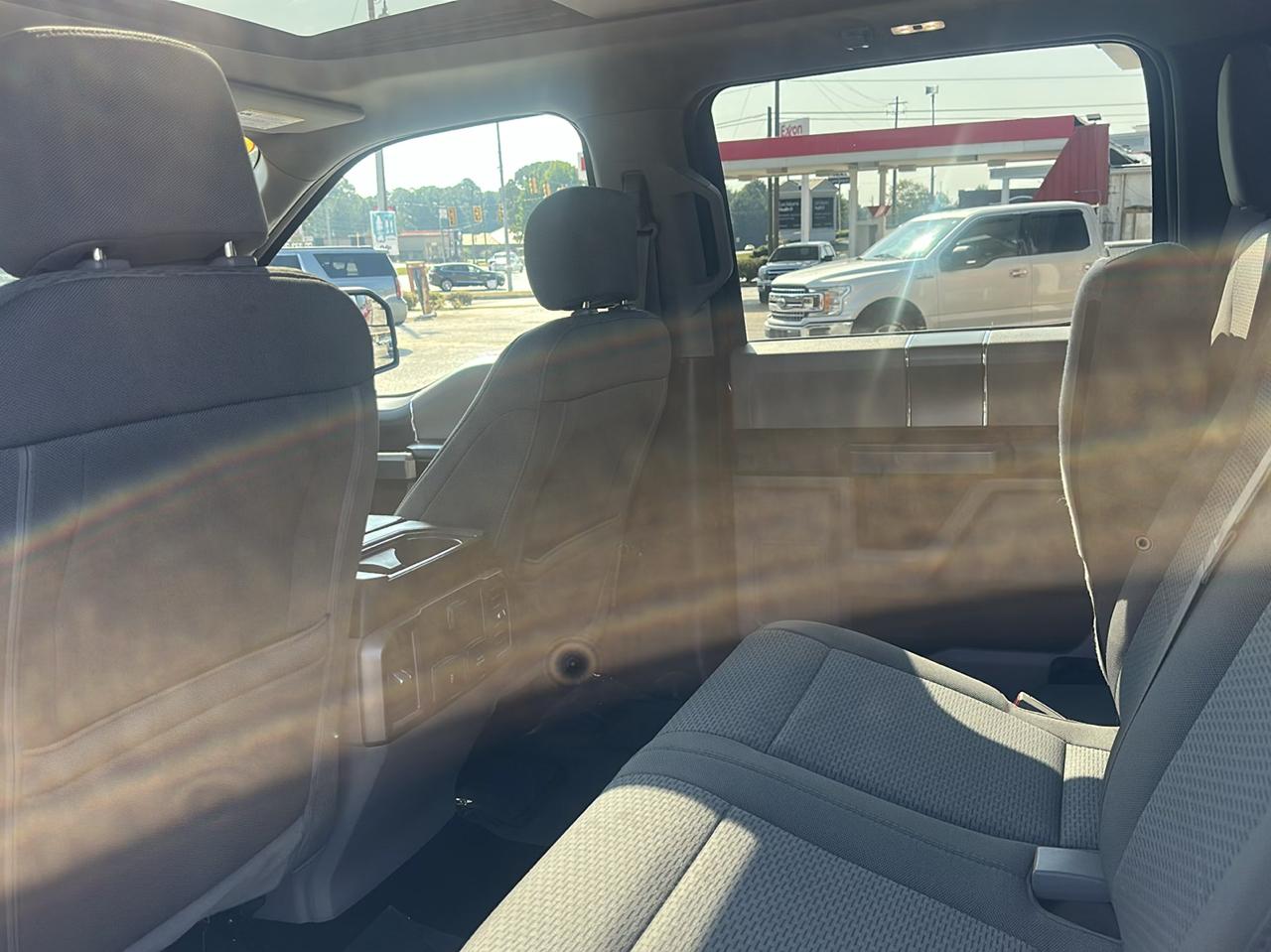 Ford F-150 4WD SuperCrew Flareside 157" XLT 2018