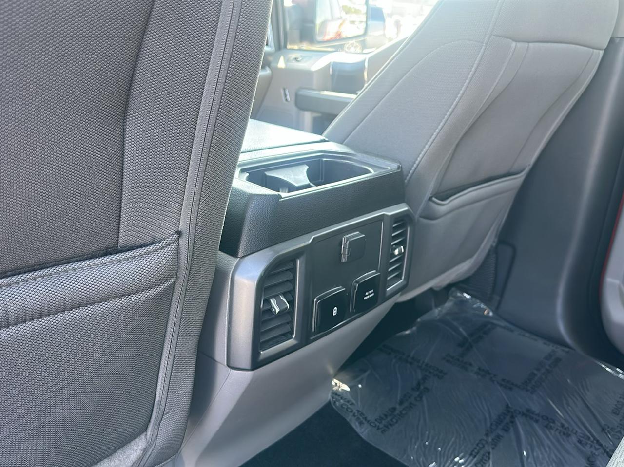 Ford F-150 4WD SuperCrew Flareside 157" XLT 2018
