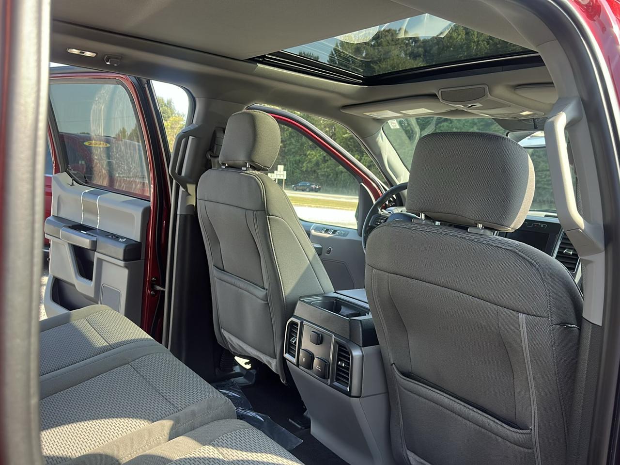 Ford F-150 4WD SuperCrew Flareside 157" XLT 2018