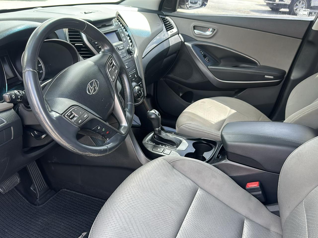 Hyundai Santa Fe FWD 4dr Sport 2013