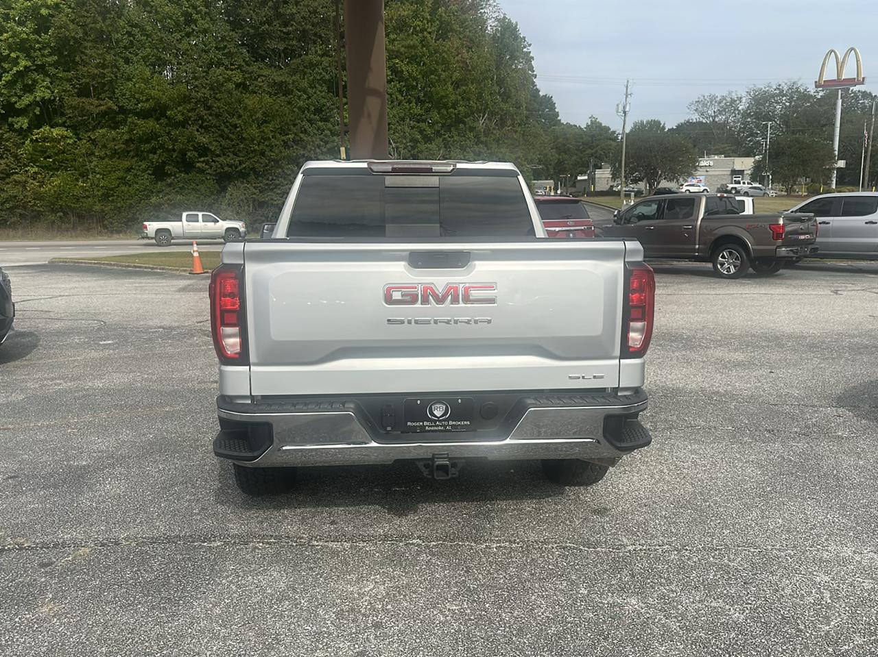 GMC Sierra 1500 4WD Crew Cab 147" SLE 2019