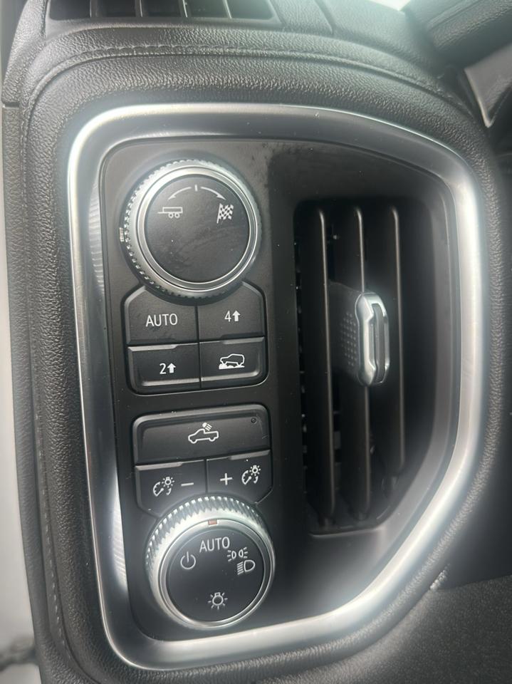 GMC Sierra 1500 4WD Crew Cab 147" SLE 2019