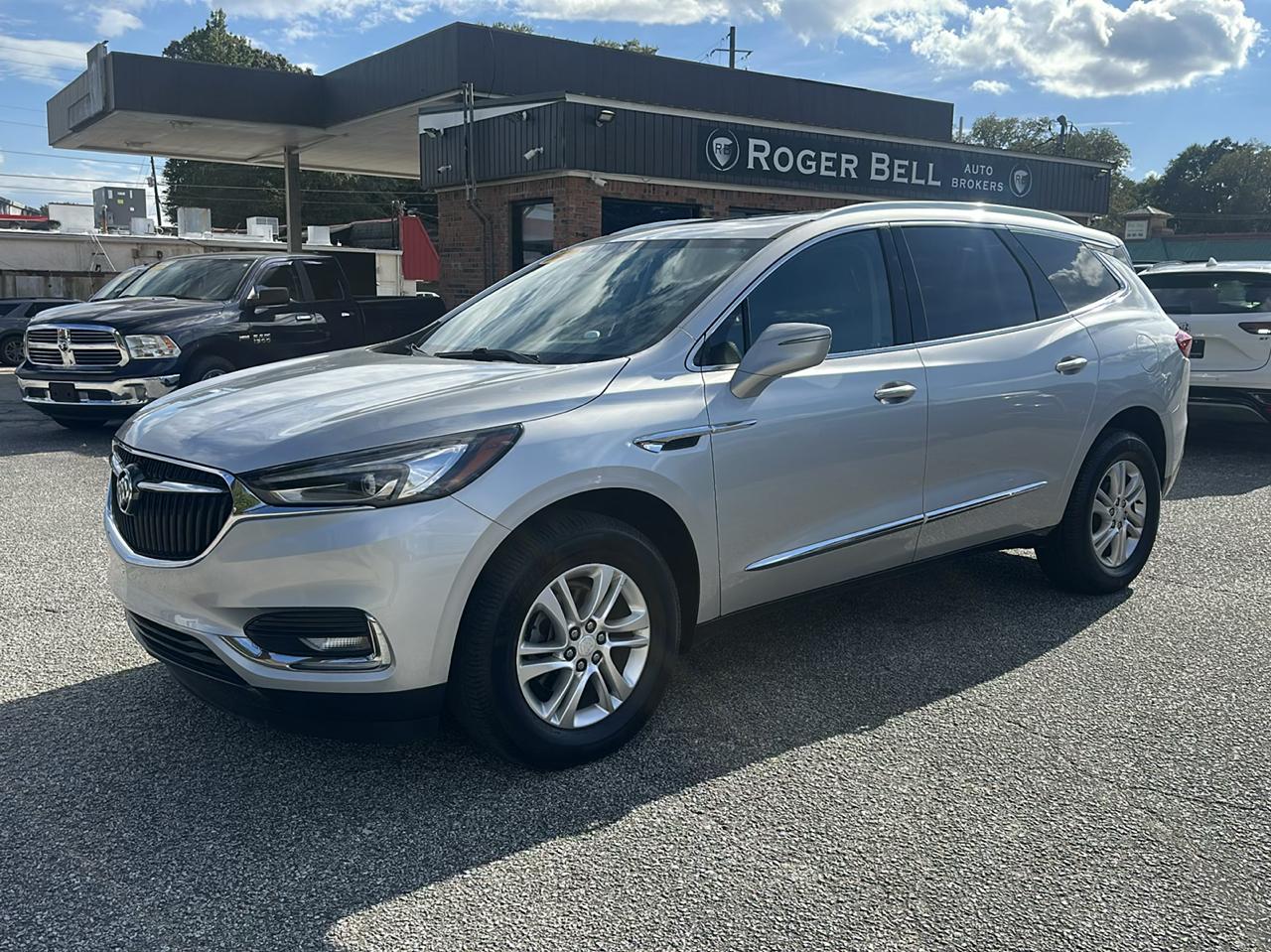 Buick Enclave FWD 4dr Essence 2020