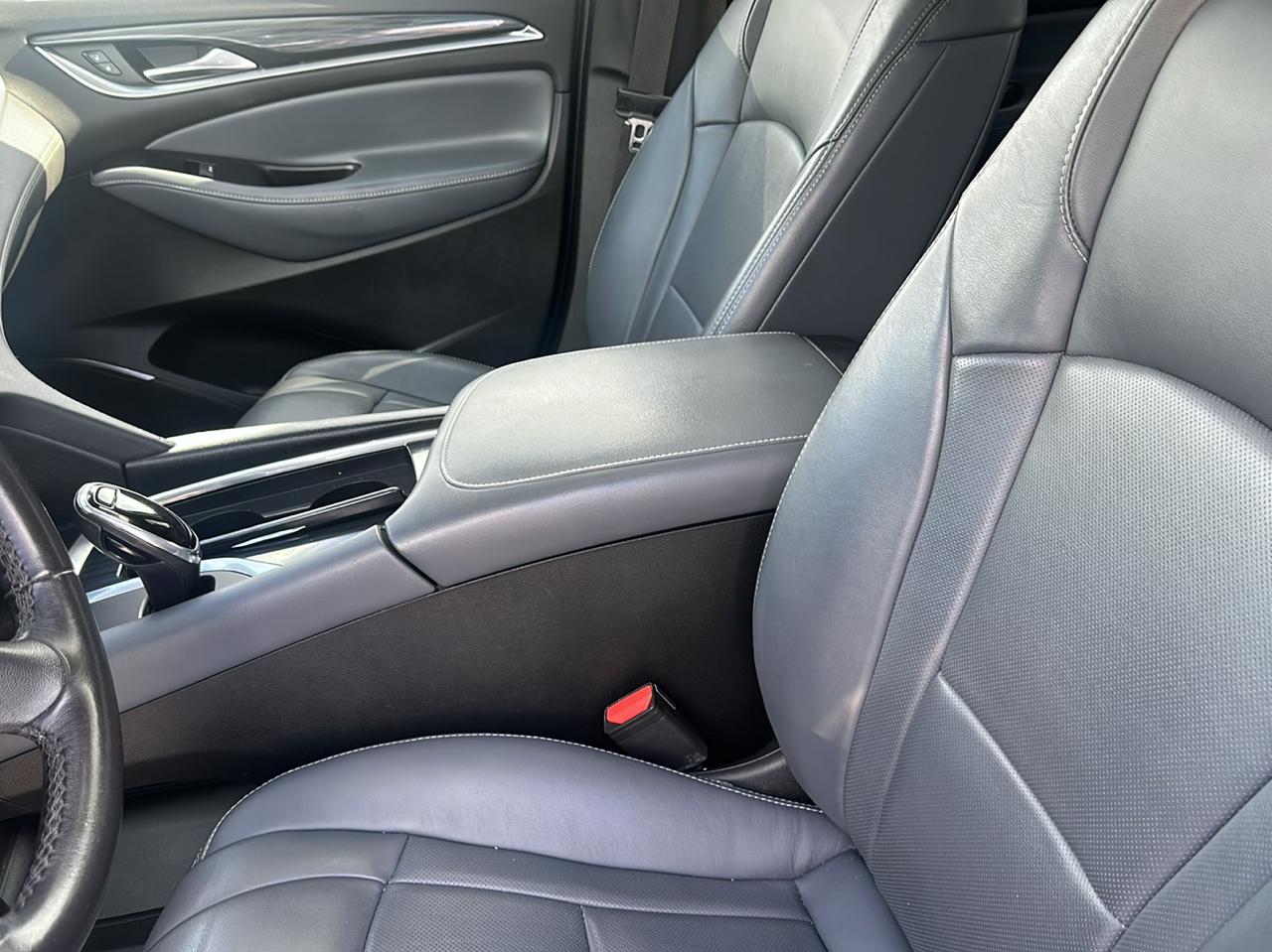 Buick Enclave FWD 4dr Essence 2020