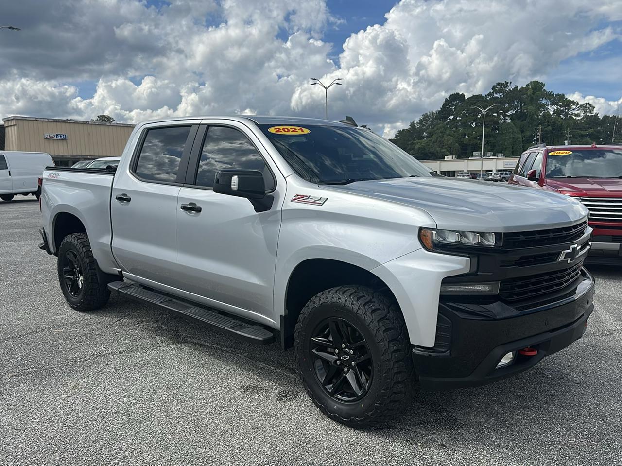 Chevrolet Silverado 1500 4WD Crew Cab 147" LT Trail Boss 2021