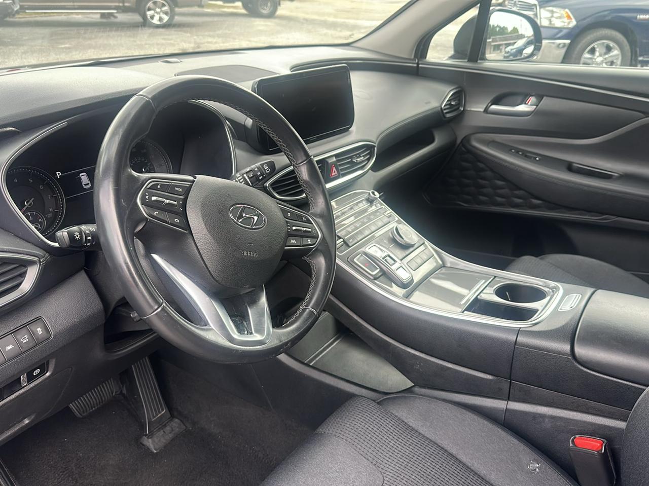 Hyundai Santa Fe SEL FWD 2023