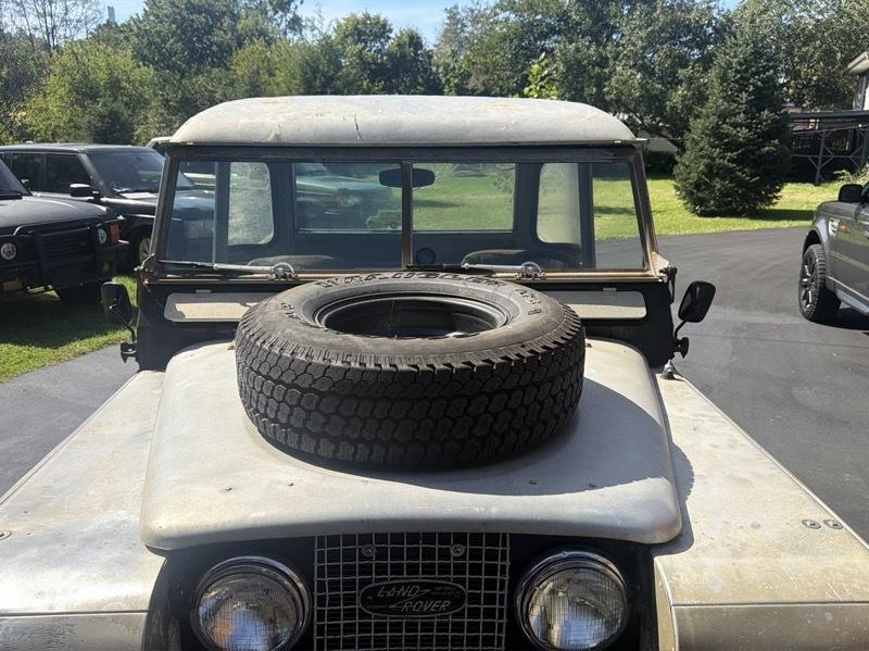 Land Rover Series IIA  1964