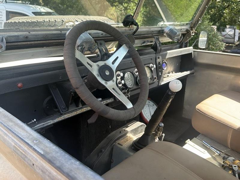 Land Rover Series IIA  1964