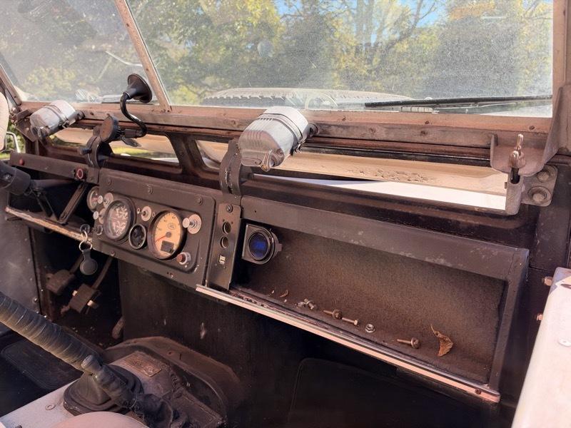 Land Rover Series IIA  1964