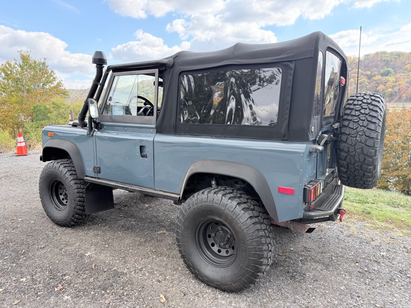 Land Rover Defender 90 2-Door 4WD 1994 Land Rover Defender 90 2-Door 4WD 1994