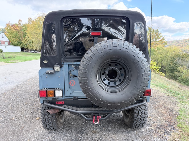 Land Rover Defender 90 2-Door 4WD 1994 Land Rover Defender 90 2-Door 4WD 1994
