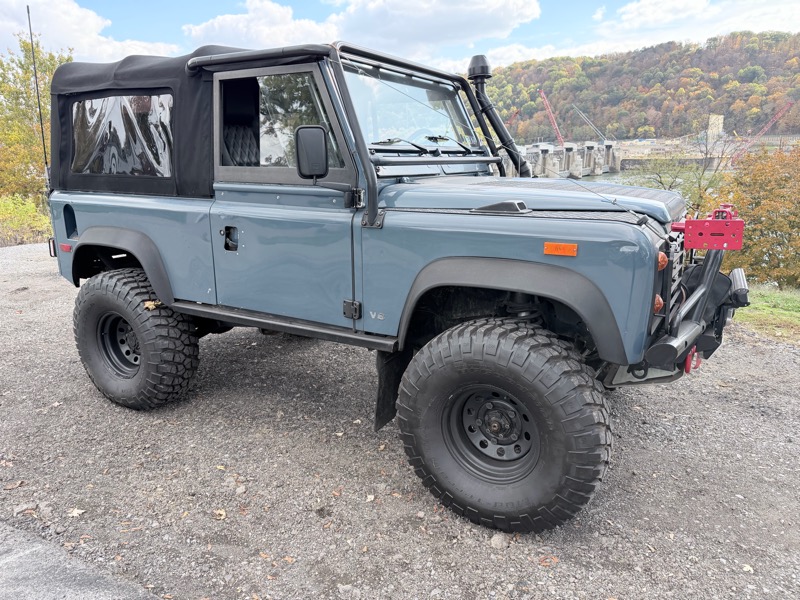 Land Rover Defender 90 2-Door 4WD 1994 Land Rover Defender 90 2-Door 4WD 1994