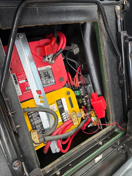 Land Rover Defender 90 2-Door 4WD 1994 Land Rover Defender 90 2-Door 4WD 1994