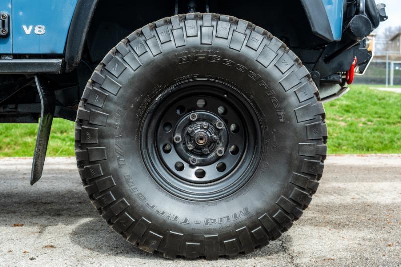 Land Rover Defender 90 2-Door 4WD 1994