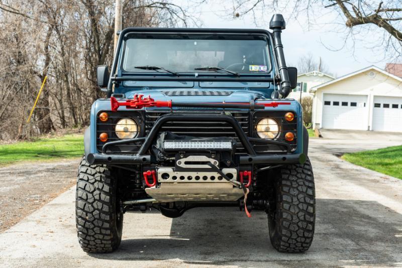 Land Rover Defender 90 2-Door 4WD 1994