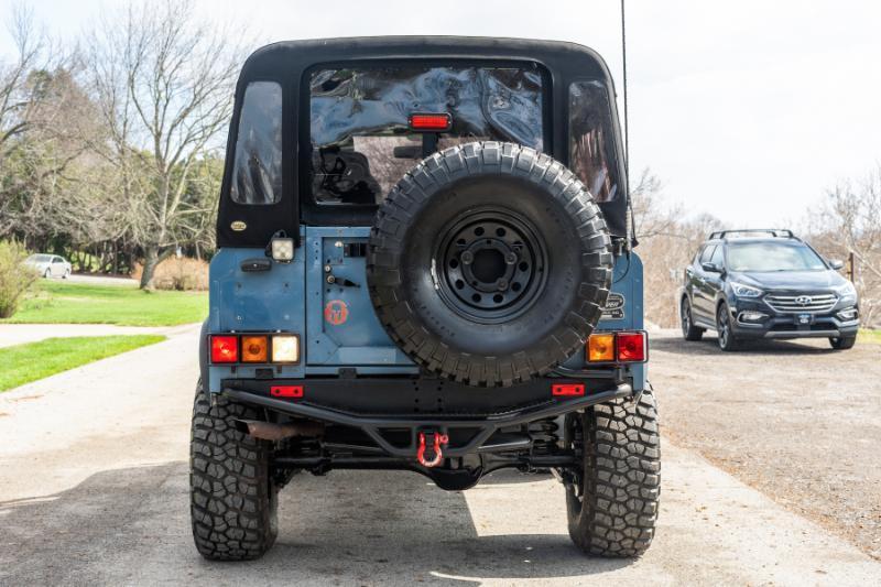 Land Rover Defender 90 2-Door 4WD 1994