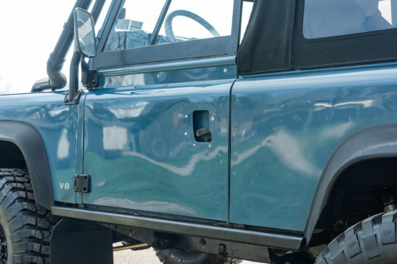 Land Rover Defender 90 2-Door 4WD 1994
