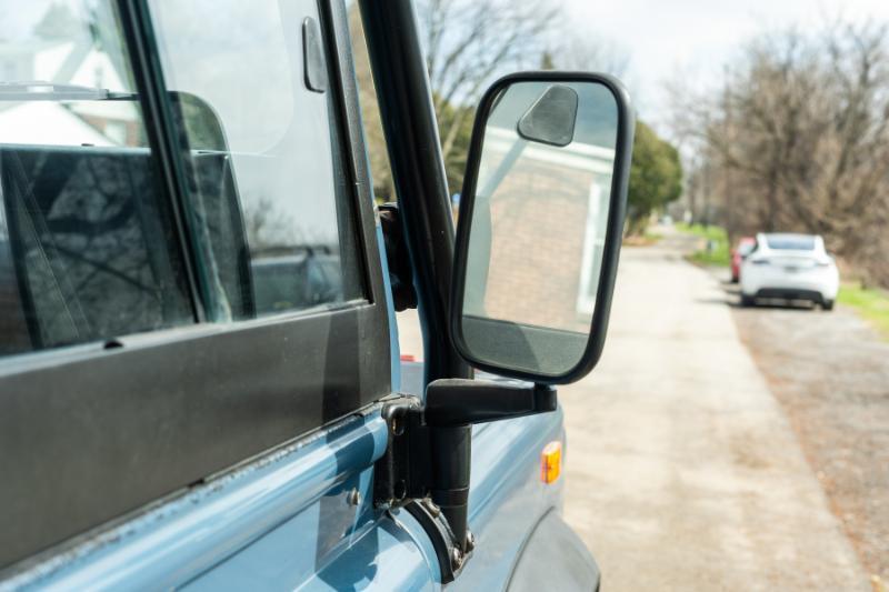 Land Rover Defender 90 2-Door 4WD 1994