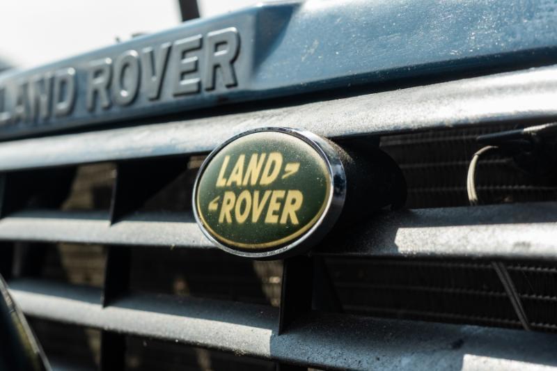 Land Rover Defender 90 2-Door 4WD 1994