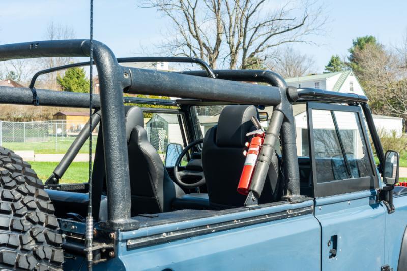 Land Rover Defender 90 2-Door 4WD 1994