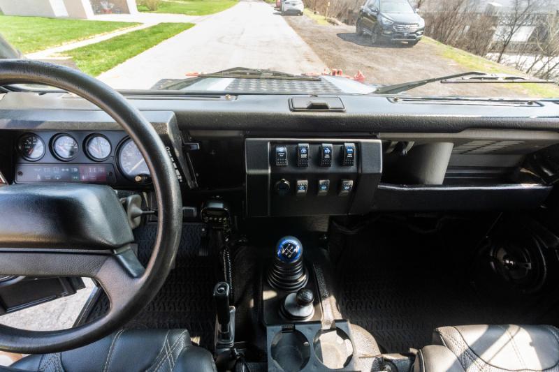 Land Rover Defender 90 2-Door 4WD 1994