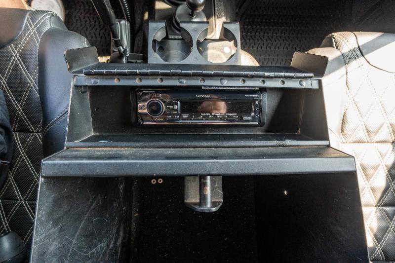 Land Rover Defender 90 2-Door 4WD 1994